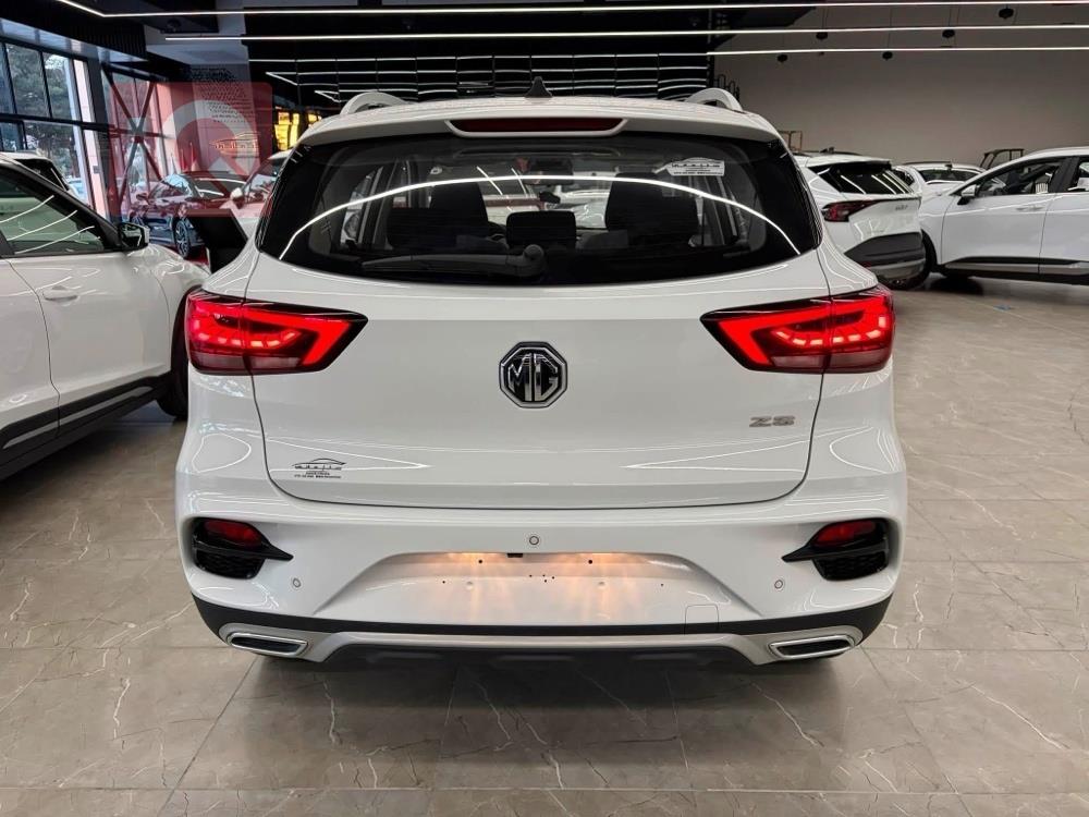 ام جي ZS